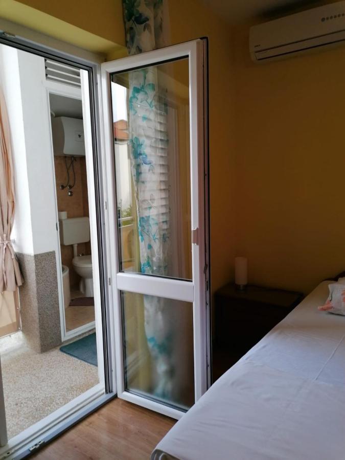 Guest House Lucija Makarska Buitenkant foto